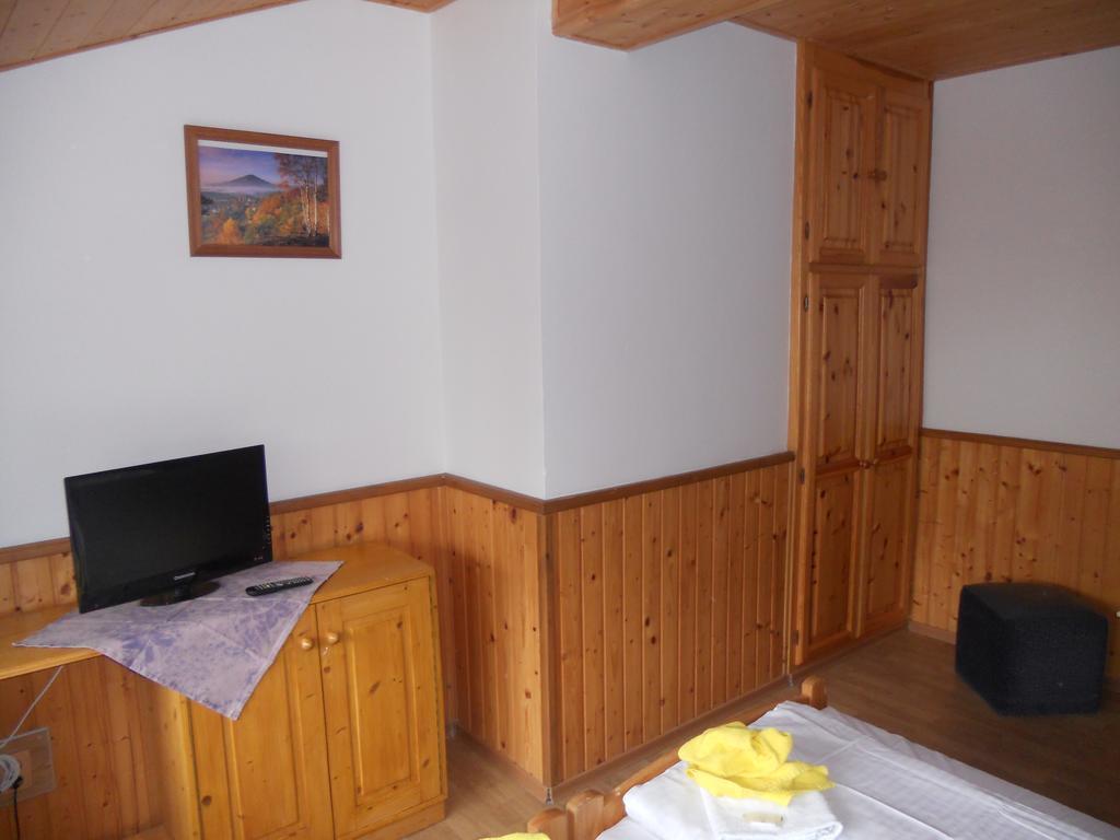 Penzion Kamzík Česká Kamenice Exterior foto
